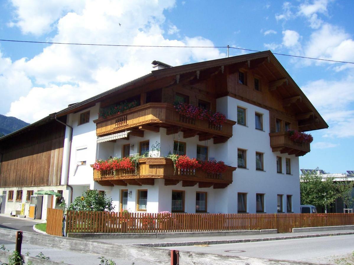 Bichlerhof Lejlighed Radfeld Eksteriør billede